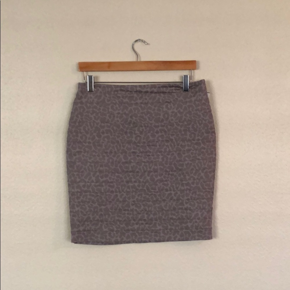 Amanda + Chelsea Gorgeous Pencil Skirt